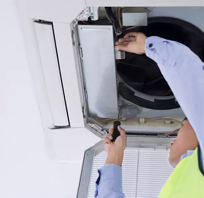 Why Homeowners & Businesses Trust Us Des Moines, IA?