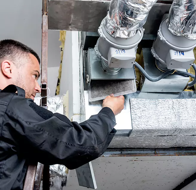 Why Homeowners & Businesses Trust Us in Des Moines, IA?